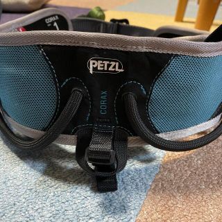 PETZL クライミング用シットハーネス