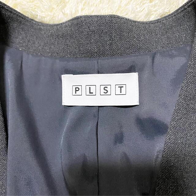 PLST(プラステ)の極美品✨ PLST プラステ ノーカラージャケット グレー Mサイズ レディースのジャケット/アウター(ノーカラージャケット)の商品写真