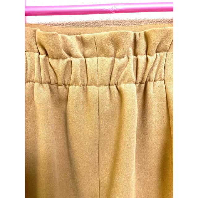 Doux archives(ドゥアルシーヴ)の美品  Doux archive タイトスカート ベージュ きれいめ レディースのスカート(ひざ丈スカート)の商品写真