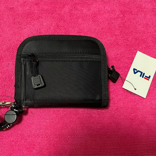 FILA(フィラ)の【値下げ】FILAフィラネックストラップ付き折り財布 メンズのファッション小物(折り財布)の商品写真