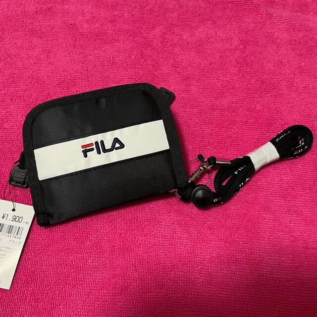 FILA(フィラ)の【値下げ】FILAフィラネックストラップ付き折り財布 メンズのファッション小物(折り財布)の商品写真