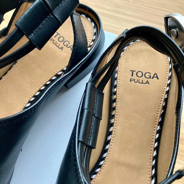TOGA(トーガ)の新品 TOGA PULLA アンクル ベルト サンダル ブラック 38 レディースの靴/シューズ(サンダル)の商品写真