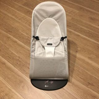 ベビービョルン(BABYBJORN)のこつ様専用品　正規品　ベビービョルン バウンサー メッシュ　グレー(ベビーベッド)