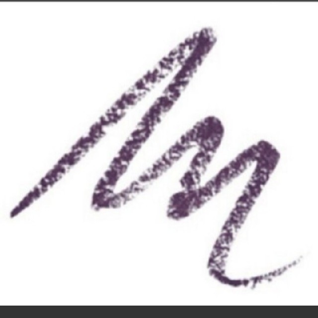 AVON(エイボン)の繰り出し式アイライナー～プラム紫色 コスメ/美容のベースメイク/化粧品(アイライナー)の商品写真