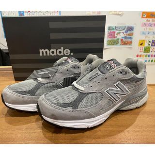 ニューバランス(New Balance)の【22年3月24日購入・新品】ニューバランス V3　M990GY3  グレー (スニーカー)