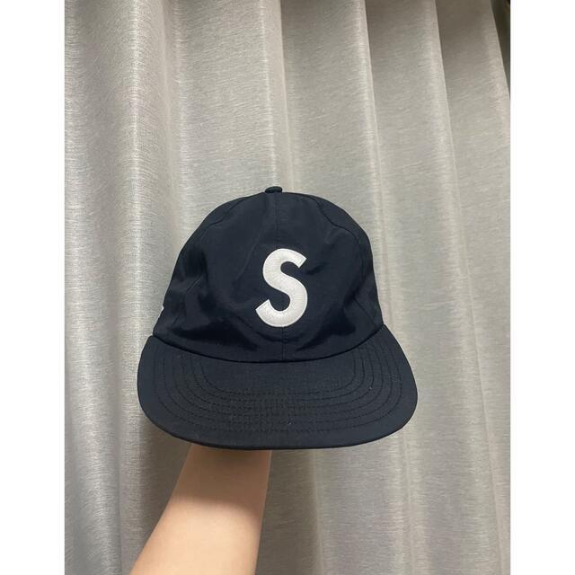 supreme sロゴ　キャップ帽子