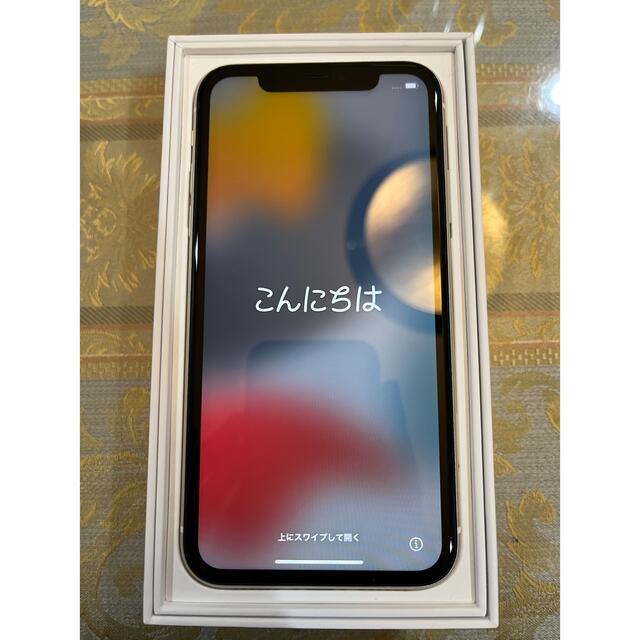 iPhone 11 ホワイト 256 GB SIMフリースマートフォン本体