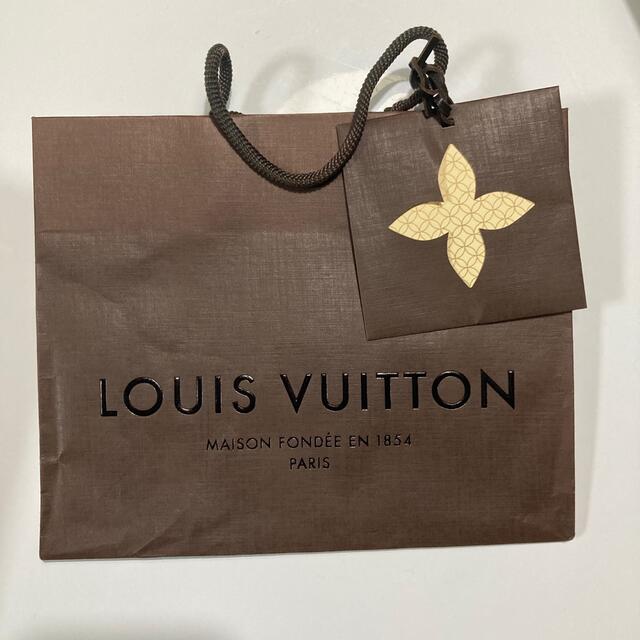 LOUIS VUITTON(ルイヴィトン)のLOUIS VUITTON 空箱　メッセージカード　ショップ袋　保管袋　セット レディースのバッグ(ショップ袋)の商品写真