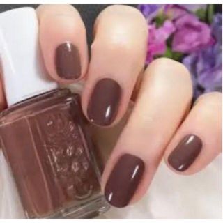 エッシー(Essie)の【essie】ネイルポリッシュ、ブラウン系(マニキュア)