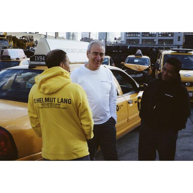 HELMUT LANG(ヘルムートラング)のhelmut langヘルムートラングTAXIプルオーバーイエロー メンズのトップス(パーカー)の商品写真