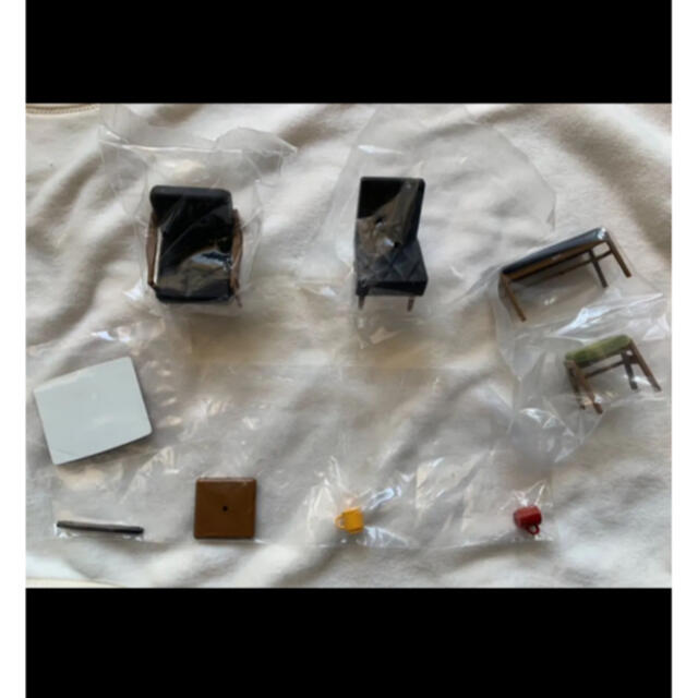 カリモク家具(カリモクカグ)のカリモク60 ガチャ　第三弾 エンタメ/ホビーのフィギュア(その他)の商品写真