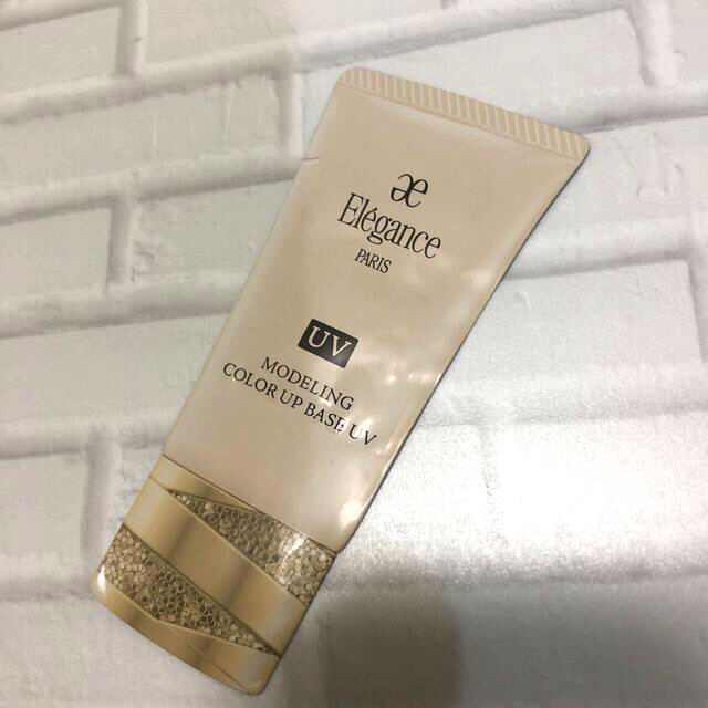 Yves Saint Laurent Beaute(イヴサンローランボーテ)のイヴ・サンローラン　日焼け止め&ファンデーション◆エレガンス　カラーアップベース コスメ/美容のボディケア(日焼け止め/サンオイル)の商品写真