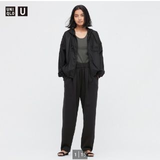 ユニクロ(UNIQLO)のUNIQLO U スウェットギャザーパンツ  完売　ブラック　XLサイズ(カジュアルパンツ)