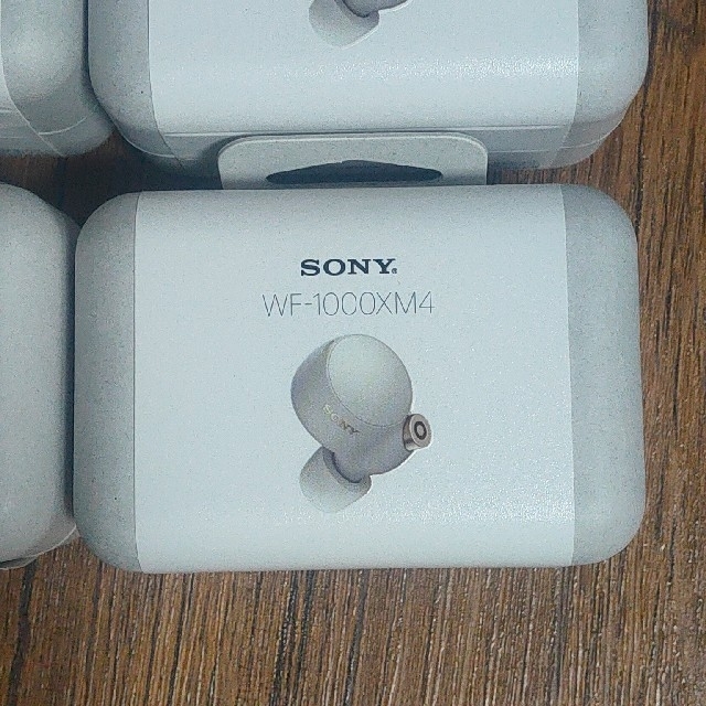SONY　ソニー WF-1000XM4BM ワイヤレスイヤホン スマホ/家電/カメラのオーディオ機器(ヘッドフォン/イヤフォン)の商品写真