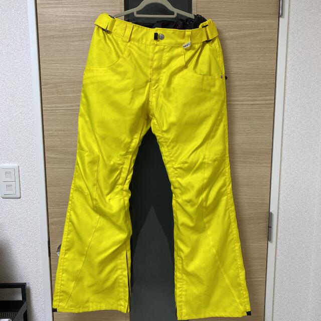 scolar スカラー スノーボード ウェア パンツ サイズ9 イエロー レディースのパンツ(カジュアルパンツ)の商品写真