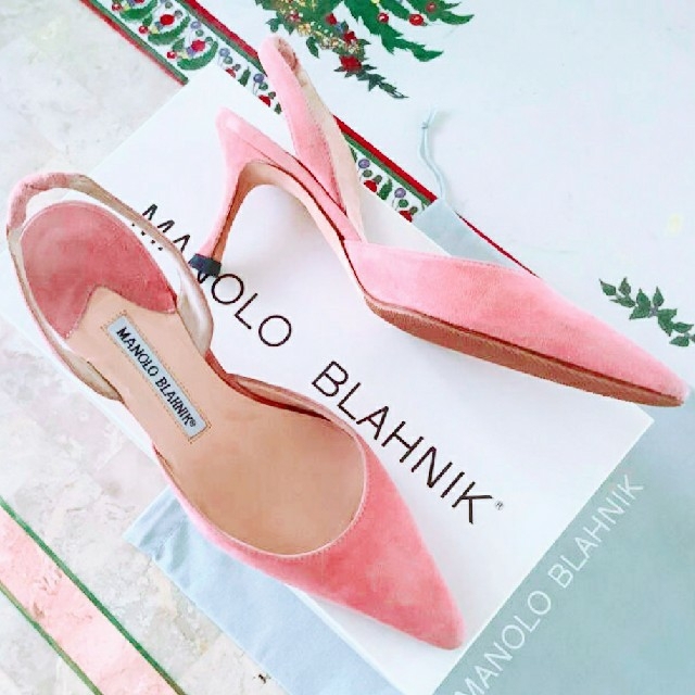 MANOLO BLAHNIKキャロリンJIMMY CHOOセルジオロッシZARA