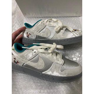 ナイキ(NIKE)のNike WMNS Dunk Low "Ice White Green"(スニーカー)