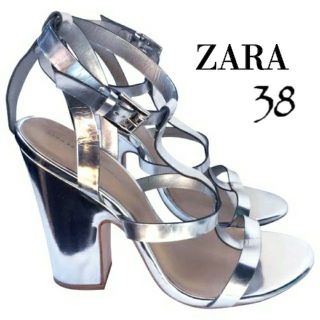 ザラ(ZARA)のZARAサンダルANTEPRIMAルブタンn°21ディオールCHANELペリーコ(サンダル)