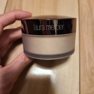 ローラメルシエ(laura mercier)のlaura mercier パウダー(フェイスパウダー)