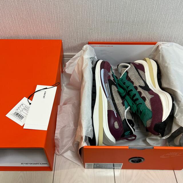 可愛いクリスマスツリーやギフトが! sacai - 限定お値下げ SACAI NIKE VAPORWAFFLE ナイキ スニーカー 可愛いクリスマスツリーやギフトが! sacai - 限定お値下げ SACAI NIKE VAPORWAFFLE ナイキ スニーカー