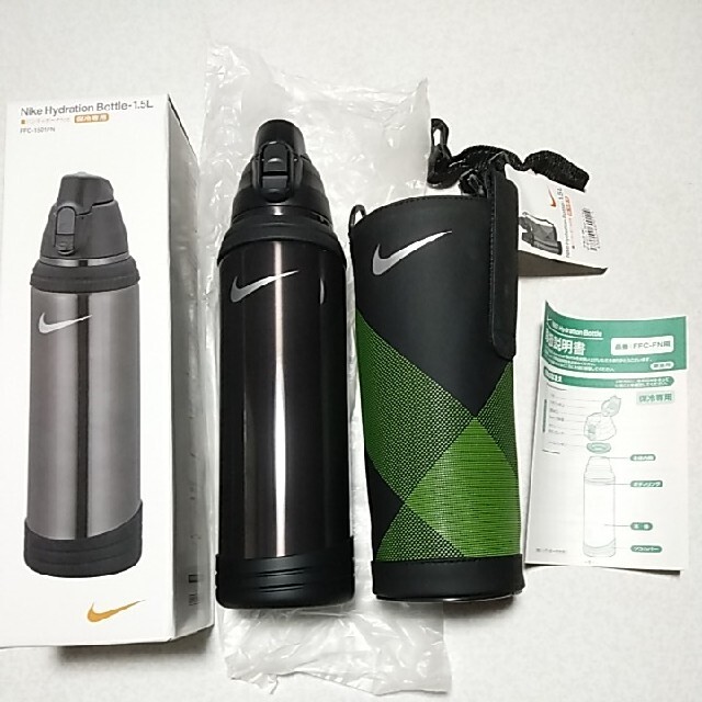 完売品 NIKE サーモス ハイドレーションボトル 1.5L 黒 水筒