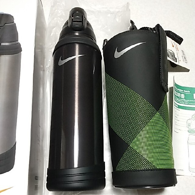 完売品 NIKE サーモス ハイドレーションボトル 1.5L 黒 水筒