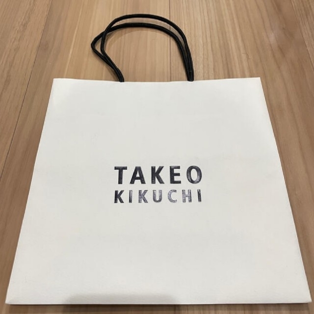 TAKEO KIKUCHI(タケオキクチ)の【美品】紙袋★TAKEO KIKTCHI レディースのバッグ(ショップ袋)の商品写真
