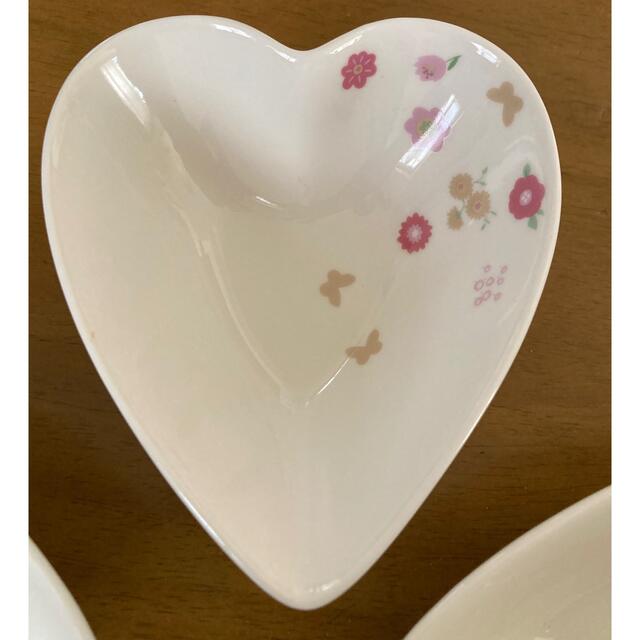 HANAE MORI - HANAE MORI*ハート型食器セット*新品未使用 HANAE MORI - HANAE MORI*ハート型食器セット*新品未使用