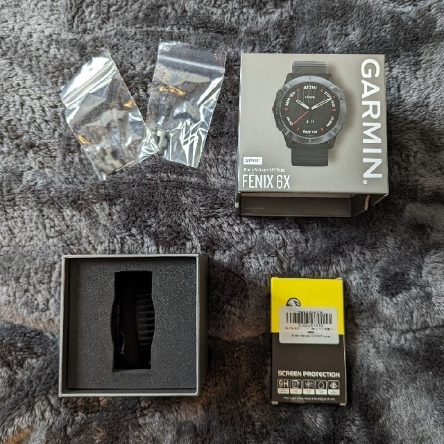 GARMIN(ガーミン)のGARMIN fenix6X sapphire + 別売純正メタルバンド メンズの時計(腕時計(デジタル))の商品写真