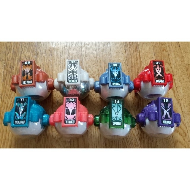 Takara Tomy(タカラトミー)の仮面ライダーゴースト ゴーストアイコン 14個 エンタメ/ホビーのフィギュア(特撮)の商品写真