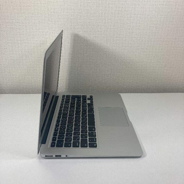 Apple MacBook Air Core i5 ノートパソコン （C08） 3