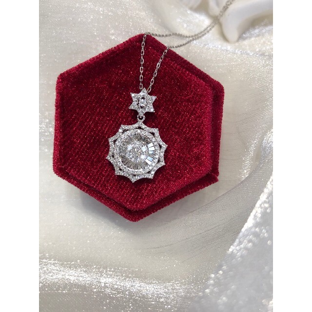 あなたにおすすめの商品 天然ダイヤモンドペンダントトップ0.8ct k18