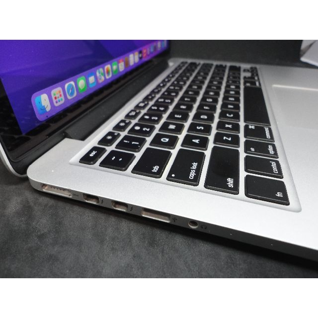 (1161）バッテリー新品　MacBook Pro 2015 13インチ i7