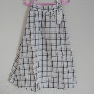 ジーユー(GU)の♥新品♥チェックフレアミディスカート(ひざ丈スカート)