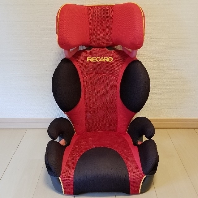 RECARO(レカロ)のレカロ　ジュニアシート　 スタート アールワン　カラー：スクーデリアレッド キッズ/ベビー/マタニティの外出/移動用品(自動車用チャイルドシート本体)の商品写真