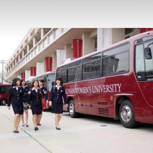 甲南女子大学 スーツ 吊りあがっ 甲南女子大学 スーツ 吊りあがっ