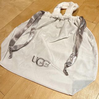 アグ(UGG)のUGG シューズ バック 巾着 ベロア生地 新品未使用(トートバッグ)