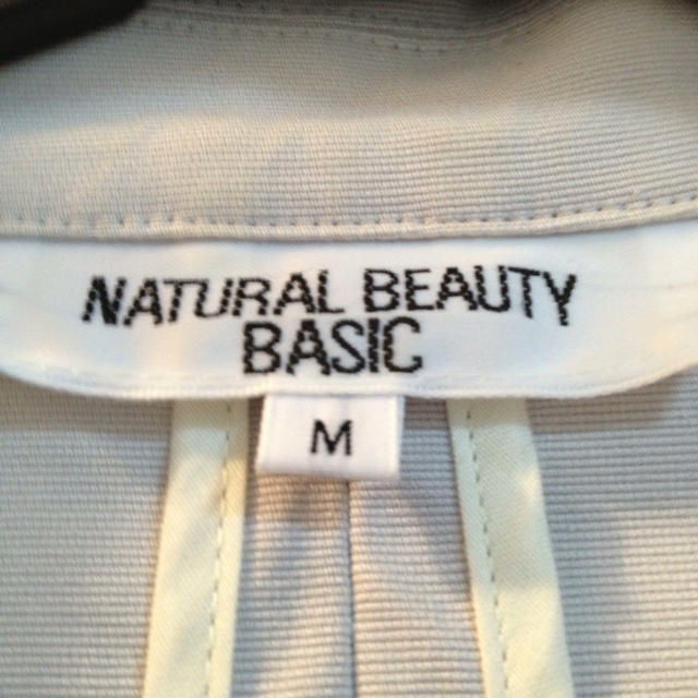 NATURAL BEAUTY BASIC(ナチュラルビューティーベーシック)のNaturalBeautyBasic レディースのジャケット/アウター(テーラードジャケット)の商品写真