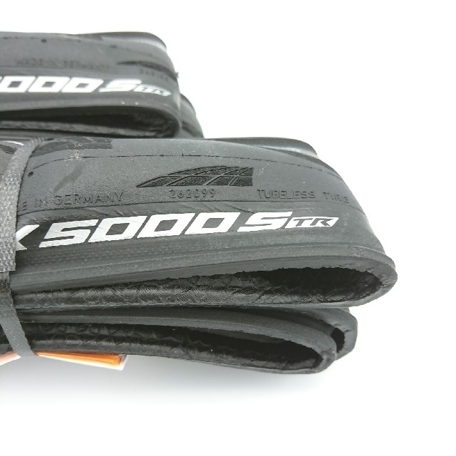 ロードバイクタイヤ 700 25c コンチネンタルグランプリ5000STR 新品 スポーツ/アウトドアの自転車(パーツ)の商品写真