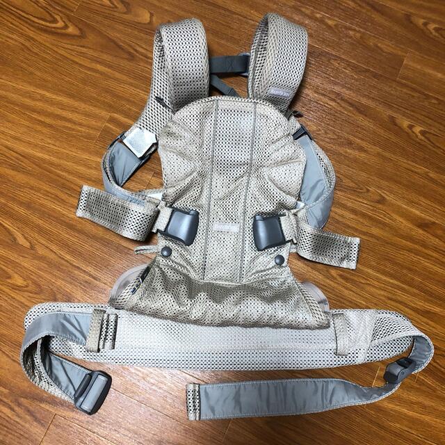 BABY BJORN ONE KAI AIR グレーベージュ