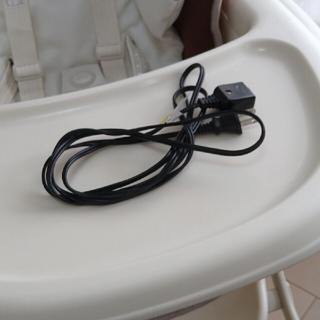combi コンビ 電動 ハイローチェア - 6