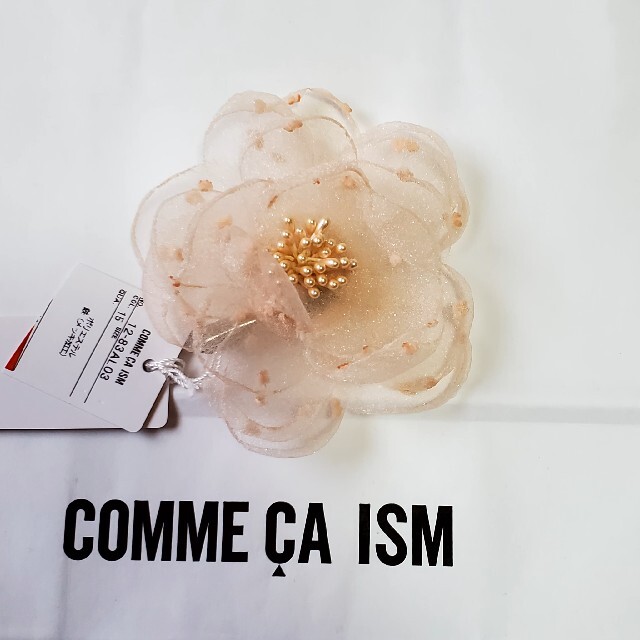 COMME CA ISM(コムサイズム)のCOMME CA ISM コサージュ レディースのアクセサリー(ブローチ/コサージュ)の商品写真