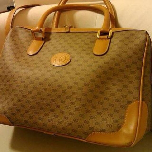 最も優遇の Gucci - GUCCI(グッチ)マイクロGG 大きめ2wayショルダー