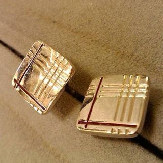 バーバリー(BURBERRY) ピアスの通販 13点 | バーバリーのレディースを