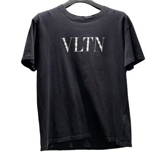 ヴァレンティノ(VALENTINO)のヴァレンティノ VALENTINO VLTNロゴTシャツ  メンズ【中古】(Tシャツ(半袖/袖なし))