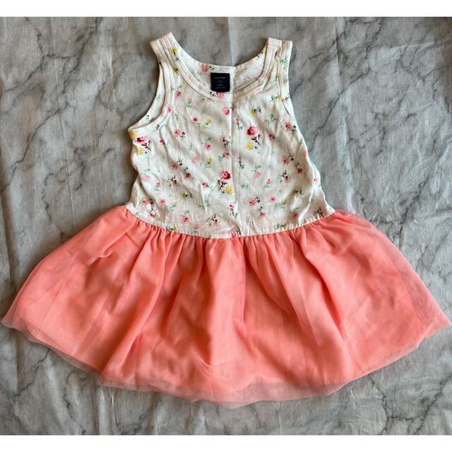 babyGAP(ベビーギャップ)のBabyGap 花柄チュールワンピース95cm キッズ/ベビー/マタニティのキッズ服女の子用(90cm~)(ワンピース)の商品写真