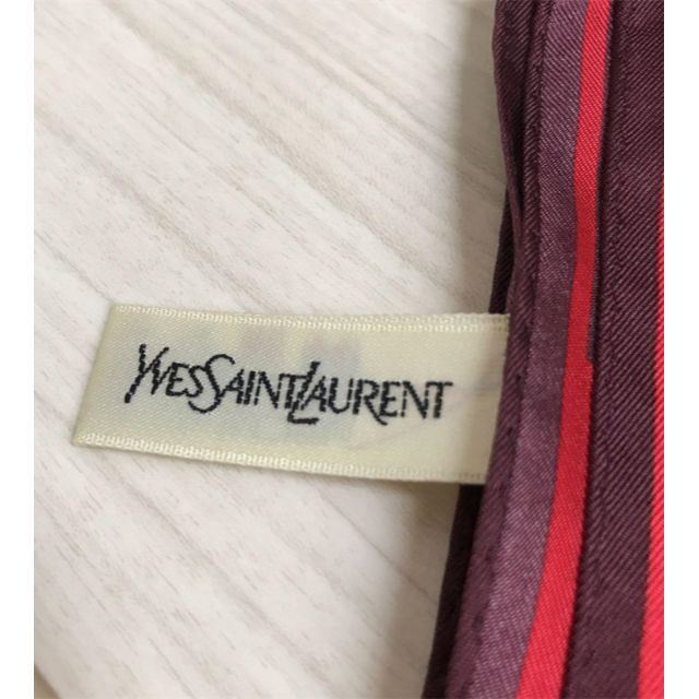 Yves Saint Laurent Beaute(イヴサンローランボーテ)のイヴサンローラン Yves Saint Laurent シルクスカーフ レディースのファッション小物(バンダナ/スカーフ)の商品写真