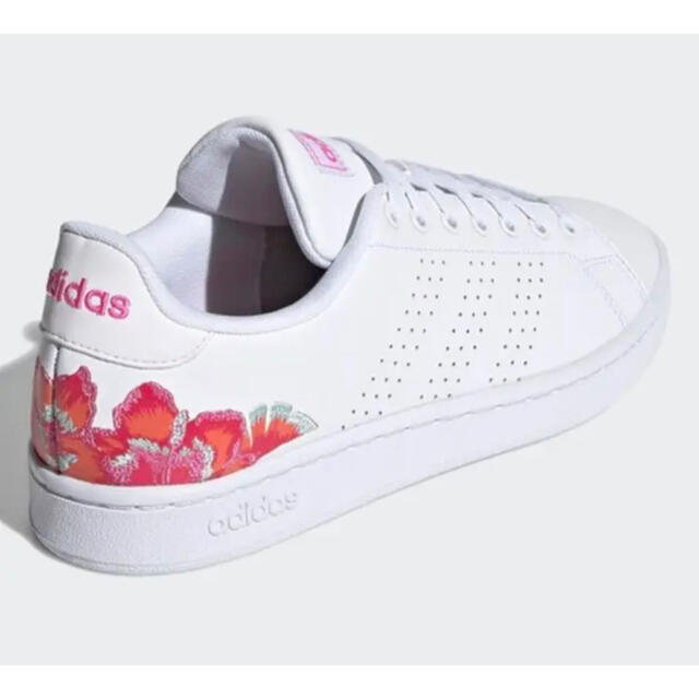 adidas(アディダス)のadidas アディダス アドバンテージ 25㎝　ピンク　花柄 レディースの靴/シューズ(スニーカー)の商品写真