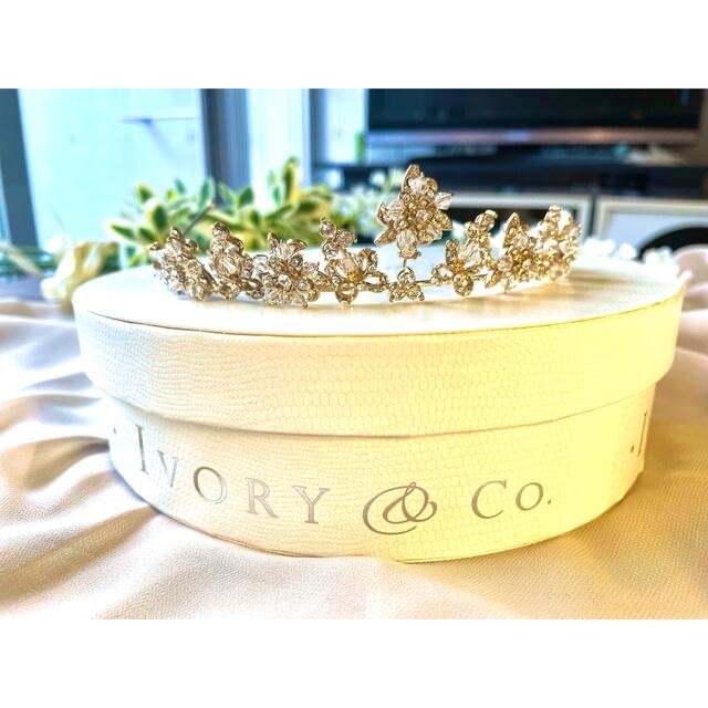 Vera Wang(ヴェラウォン)の【おり様専用】ivory&co ♡ Cornelia レディースのヘアアクセサリー(その他)の商品写真