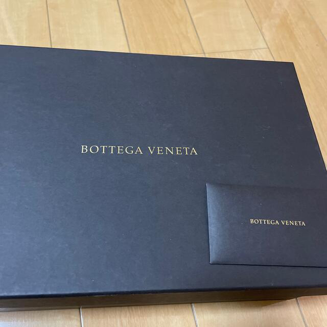 Bottega Veneta(ボッテガヴェネタ)のボッテガべネタ　スクエアトゥトゥリングサンダル レディースの靴/シューズ(ミュール)の商品写真